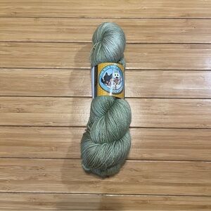 NWT Blue Brick Yarn in Succulent SPARKLE / cashmere / wool blend fingering skein